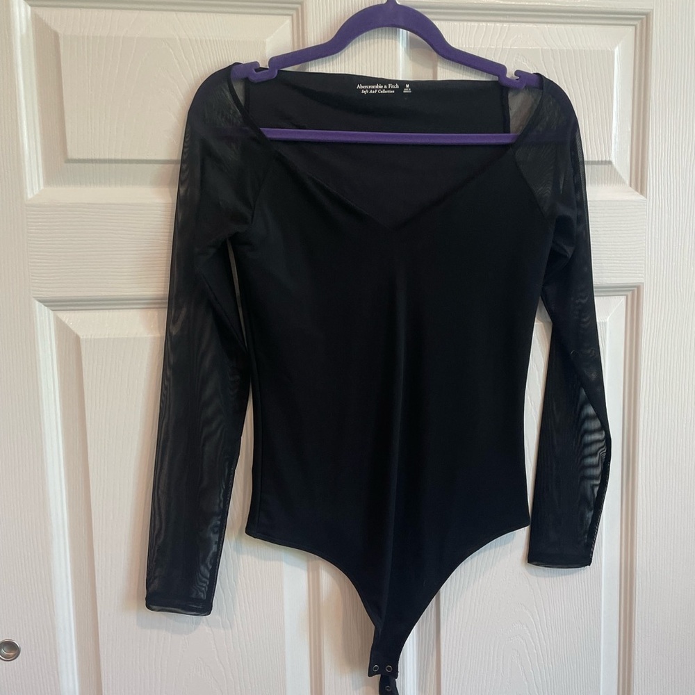 Mesh sleeve bodysuit worn once